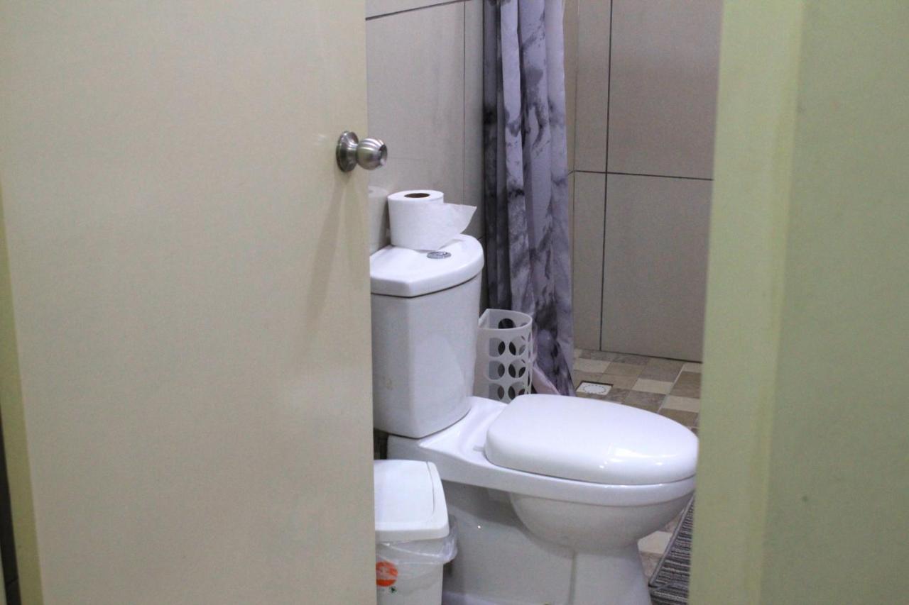 Bon Bini Kokolishi Hotel Willemstad Bagian luar foto